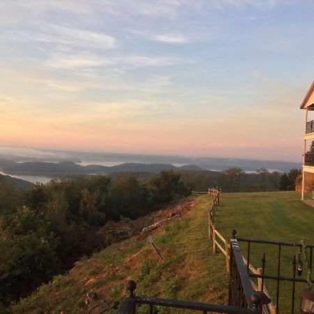 Whitney Mountain Lodge Lost Bridge Village Ngoại thất bức ảnh